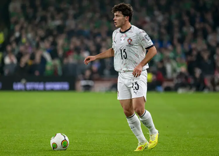 Portugal : show de João Neves, sublimé par un coup franc exceptionnel