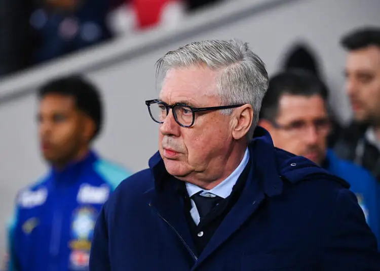 Une star s’offre la Porsche d’Ancelotti… et sa réaction devient virale