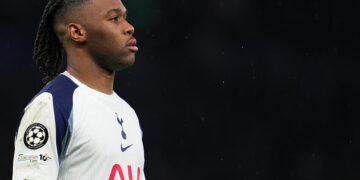 Scandale à Tottenham Hotspur : un joueur menacé avec une arme à feu par son ancien agent !