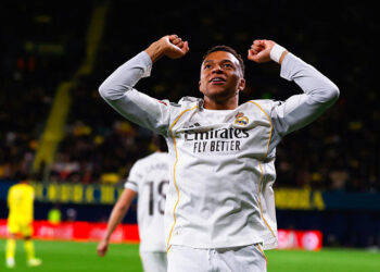 Real Madrid : Kylian Mbappé honoré avec une statue !