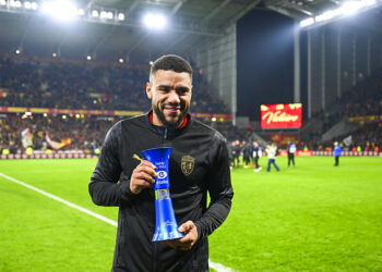 OGC Nice – RC Lens : le craquage devenu viral du commentateur niçois après le but d’Édouard