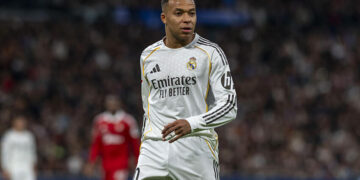 Affaire Mbappé : un simple don qui coûte cher à un policier