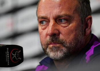 Derby sous haute tension : Hansi Flick humilie l’Espanyol et ravive la rivalité catalane