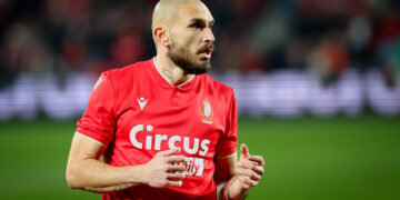 « Faisons de Sclessin un enfer » : les ultras du Standard promettent un Clasico sous haute tension