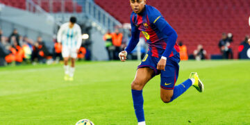 L’ex-petite amie de Lamine Yamal s’intéresse à Ferland Mendy… il la bloque !