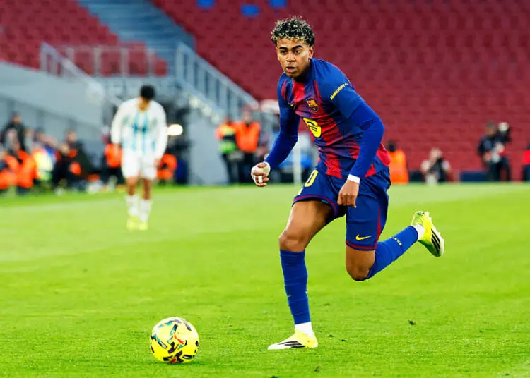 L’ex-petite amie de Lamine Yamal s’intéresse à Ferland Mendy… il la bloque !