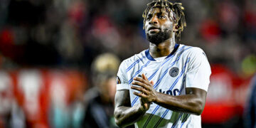 Écœuré par le racisme, Saint-Maximin tourne le dos à son club et signe au RC Lens