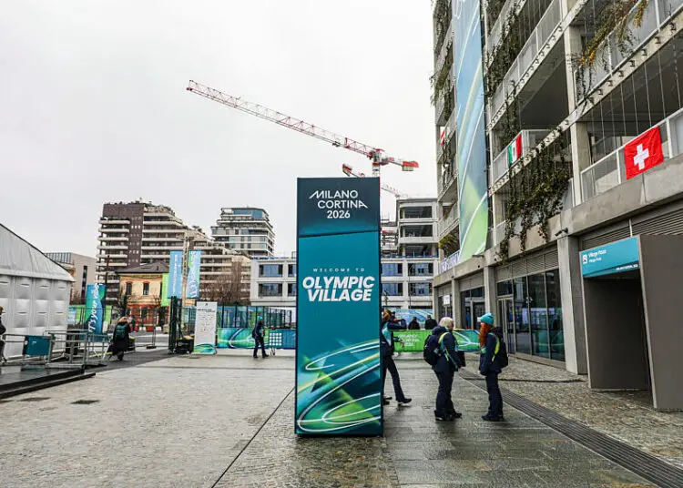 Chaos aux JO 2026 : 70 douches hors service au village olympique