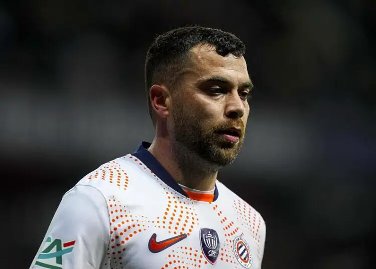 « Nique tes morts » : Savanier vrille face à Saint-Étienne