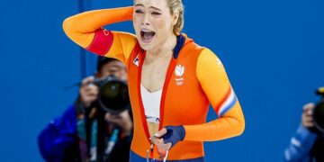 Jutta Leerdam : sa brassière aux JO d’hiver lui rapporte un jackpot à un million de dollars !