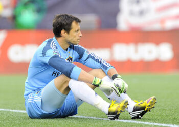 Un ex de Chelsea attaqué en justice : son toit londonien transformé en terrasse fait scandale !