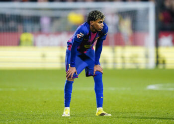 Raphinha lâche une bombe : la grave addiction secrète de Lamine Yamal qui inquiète le vestiaire !