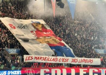 Paris Saint-Germain : DPD dézingue la banderole homophobe au Parc des Princes