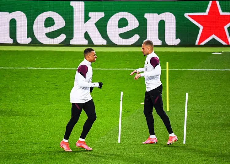 Layvin Kurzawa se moque de Kylian Mbappé après l’obtention de son permis