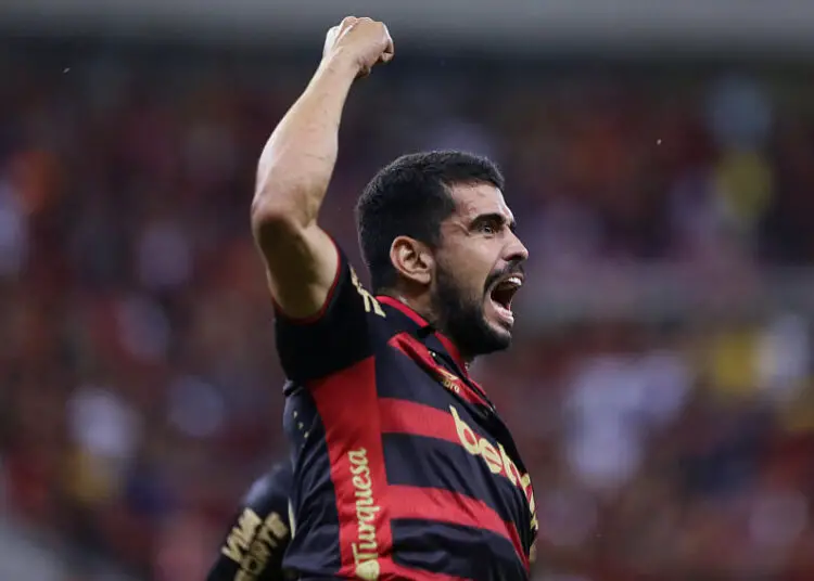 « Je jouais à la PlayStation toute la nuit » : la confession inattendue de Zé Roberto sur son échec au Real Madrid