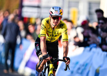 Van Aert crie au sabotage !