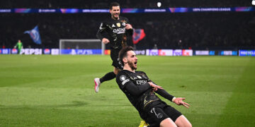 Laure Boulleau devient folle après le but monstrueux de Kvaratskhelia