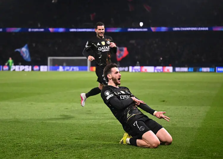 Laure Boulleau devient folle après le but monstrueux de Kvaratskhelia