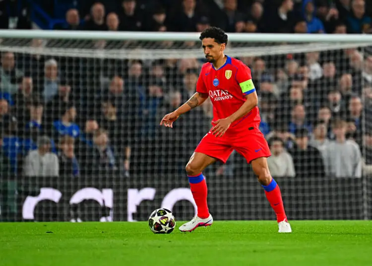PSG : Marquinhos filmé dans un moment touchant avec sa fille à l’école