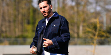 Manchester City : la simulation de Rayan Cherki agace fortement Pep Guardiola