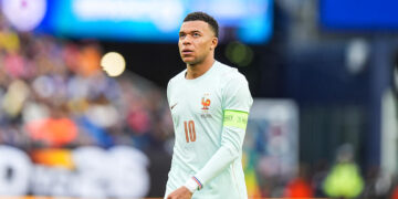 Daniel Riolo traite Kylian Mbappé de menteur, la polémique enfle !