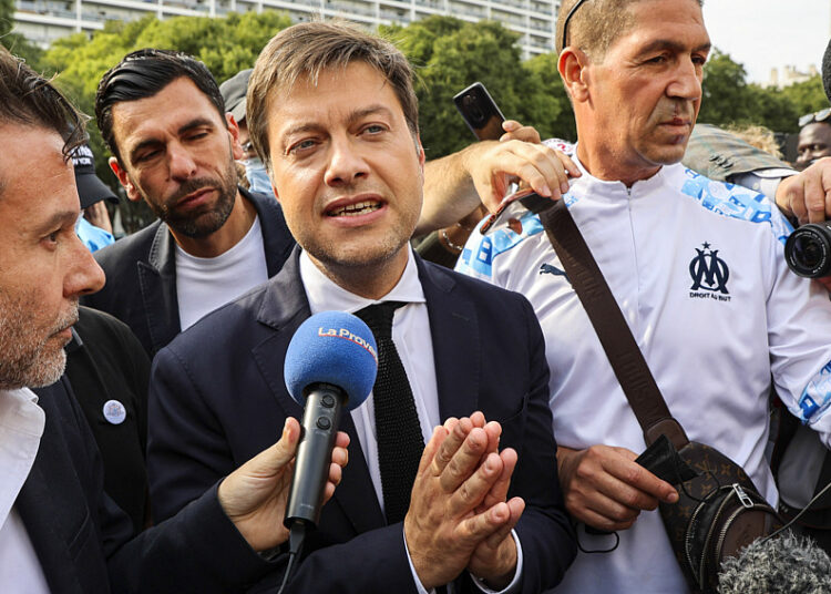 OM : « Il est horrible », le maire de Marseille flingue le nouveau logo sans filtre