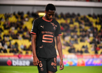 Rennes décroche le jackpot : la Premier League lâche des millions !