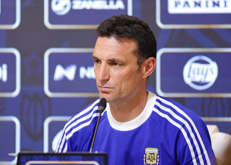 EdF : moment surréaliste en pleine conférence de presse de Lionel Scaloni