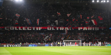 Paris Saint-Germain : scènes de chaos sur l’A11, des ultras se battent en pleine route vers Angers