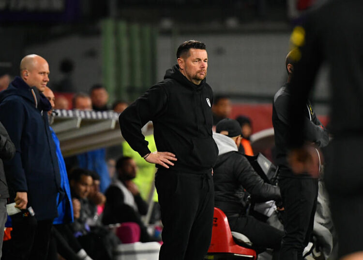 RC Lens : Pierre Sage compare la fin de saison à un niveau de Mario Bros