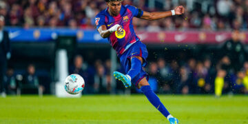 Frayeur au Camp Nou : un arrêt cardiaque interrompt Barça–Celta