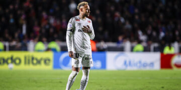 PSG–Bayern : Neymar visé par une pique après un match hors normes