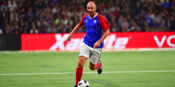 PSG : Dugarry ose l’impensable et s’attaque au “génie” Luis Enrique !
