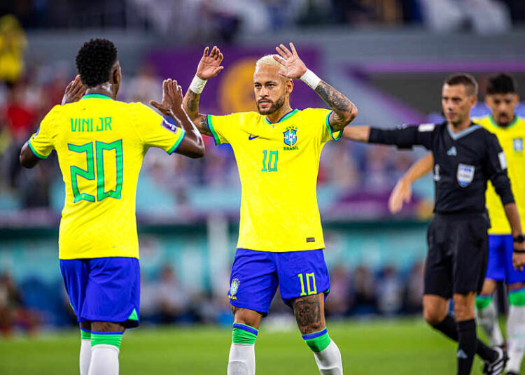 Brésil : Vinicius s’efface, Neymar récupère enfin son mythique numéro 10 !