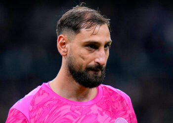 Gianluigi Donnarumma officialise son mariage façon mercato : « Contrat à long terme signé »… et cette fois, pas de clause de sortie !