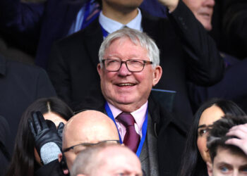 Frayeur à Old Trafford : Sir Alex Ferguson évacué à l’hôpital après un malaise