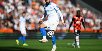 OM : Abdelli mis à l’écart à Nantes, tensions grandissantes avec Beye en coulisses
