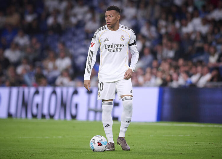 Mbappé humilié : la pétition « Mbappé Out » explose à 70 millions… avant le scandale des faux votes !