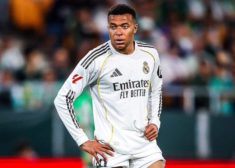 Kylian Mbappé déclenche une énorme polémique avec sa story Instagram alors que le Real perdait déjà 2-0 !