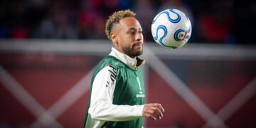 Neymar gifle le fils de Robinho : scandale explosif à Santos !