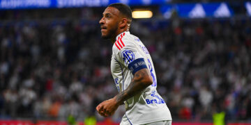 Corentin Tolisso sur LinkedIn : le malaise caché d’un joueur déjà tourné vers la retraite ?