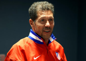 Ligue des Champions : Diego Simeone brouille les repères à Londres avant Arsenal — stratégie cachée ou simple coïncidence ?