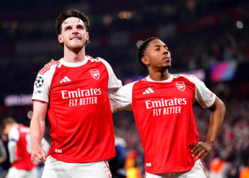 Nuit agitée pour l’Atlético de Madrid : les fans de Arsenal FC dégainent les feux d’artifice à 1h30 du matin