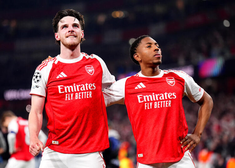 Nuit agitée pour l’Atlético de Madrid : les fans de Arsenal FC dégainent les feux d’artifice à 1h30 du matin