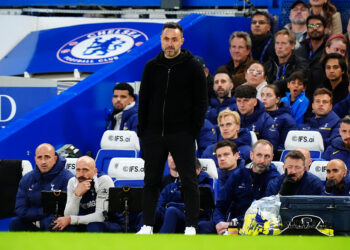 Roberto De Zerbi craque en direct : son énorme déclaration après le miracle des Spurs !