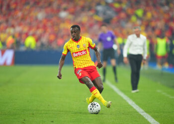 RC Lens : Saud Abdulhamid piégé en Europe après un énorme coup dur