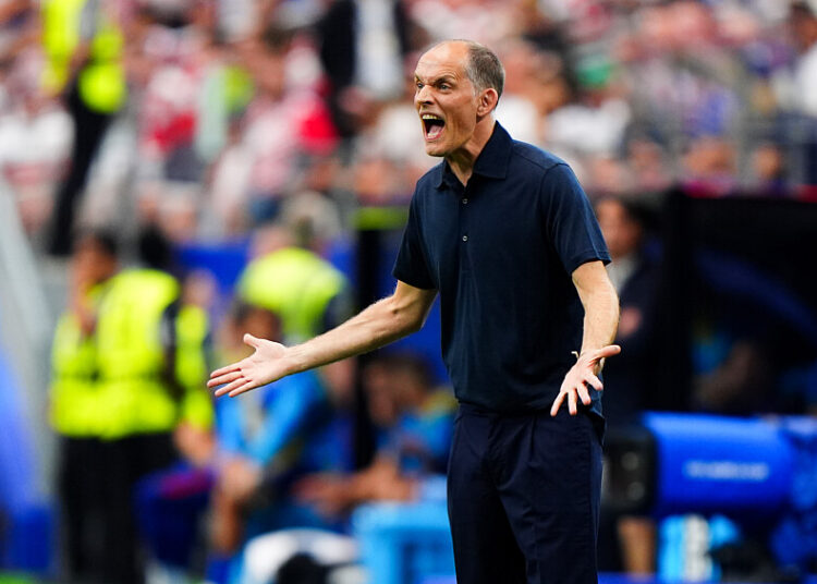 « Fais ce que je t’ai dit ! » : Tuchel pète les plombs en plein Angleterre-Croatie