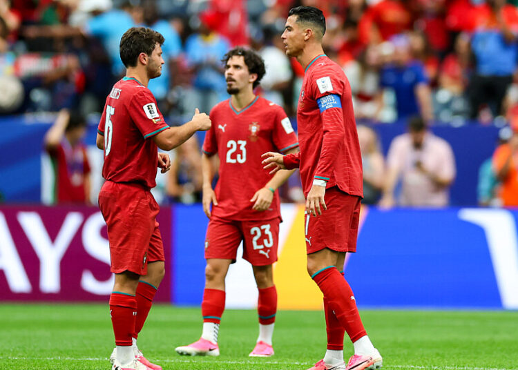 La déclaration de Neves sur Ronaldo met le feu au Portugal !