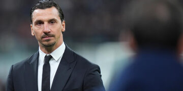 Le jour où Andy van der Meyde s&rsquo;est pris des baffes après avoir embrassé Zlatan