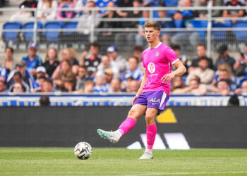 Stade Rennais : Charlie Cresswell piégé par un énorme fake sur son transfert